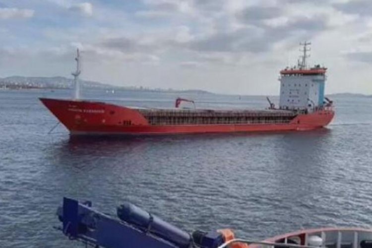 Haydarpaşa a&ccedil;ıklarında gemi arızası yaşandı