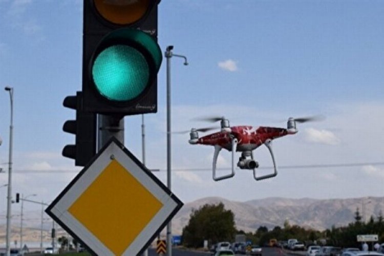 &Ccedil;anakkale'de dron ile kırmızı ışık ihlal denetimi yapıldı
