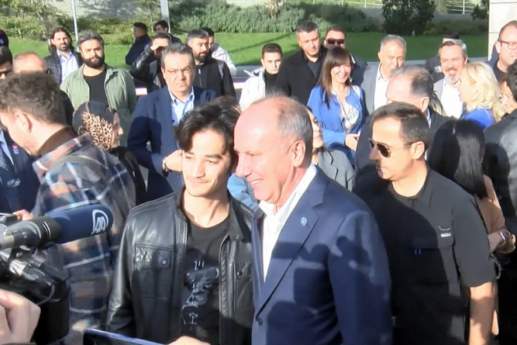 Muharrem İnce'nin katılacağı etkinlik rekt&ouml;rl&uuml;k tarafından iptal edildi!