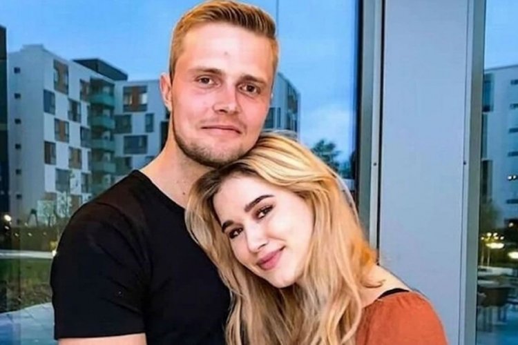 Finlandiya'da iki &uuml;vey kardeş evlendi