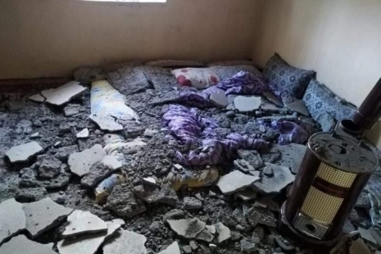 Siirt'te evin tavanındaki betonlar anne ve iki &ccedil;ocuğunu &ouml;ld&uuml;r&uuml;yordu