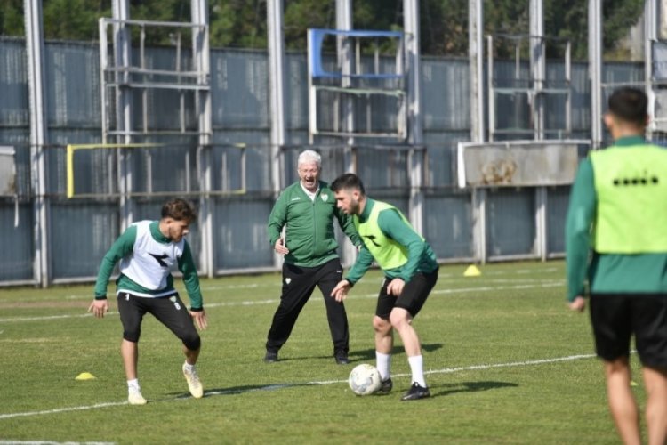 Bursaspor anaerobik &ccedil;alışmaları yaptı