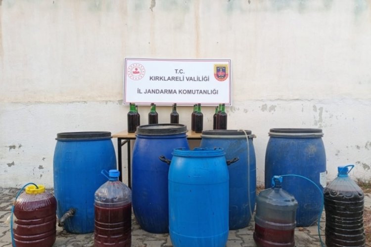 Kırklareli'nde 14 bin 960 litre sahte i&ccedil;ki ele ge&ccedil;irildi