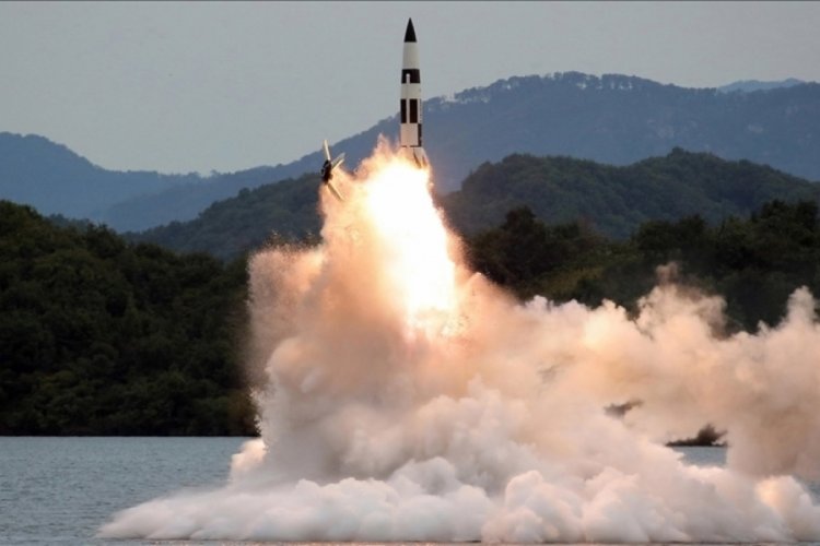G&uuml;ney Kore, ABD ve Japonya'dan Kuzey Kore'nin f&uuml;ze testlerine kınama