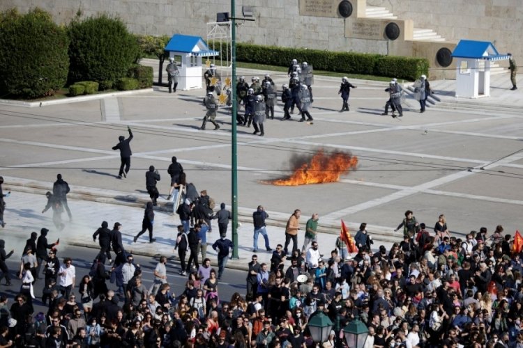 Απεργία στην Ελλάδα!  – Τελευταία νέα