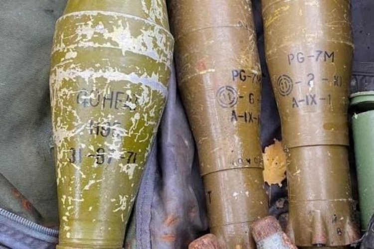 PKK'nın deposu imha edildi: &Ccedil;ok sayıda m&uuml;himmat ele ge&ccedil;irildi