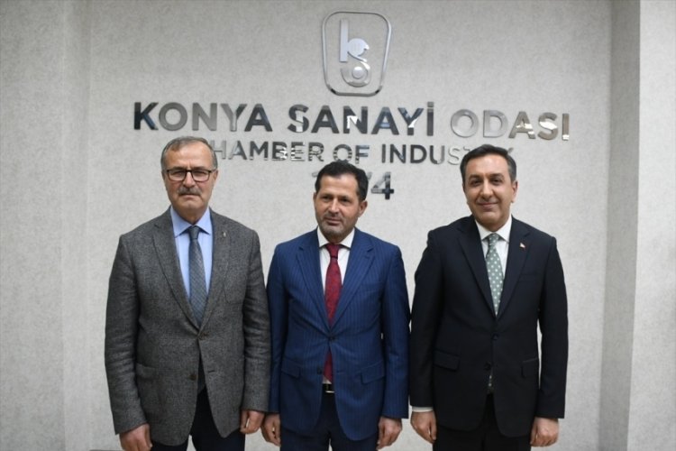 Milli Savunma Bakan Yardımcısı Dere, savunma sanayii tedarik&ccedil;ileriyle g&ouml;r&uuml;şt&uuml;