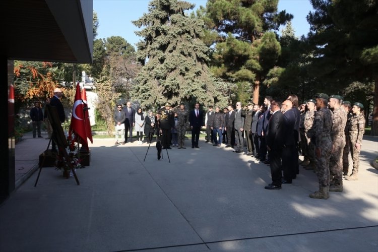 B&uuml;y&uuml;k &Ouml;nder Atat&uuml;rk, vefatının 84. yılında Afganistan'da anıldı