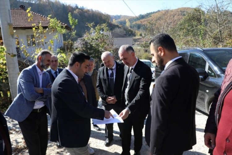 Bursa İneg&ouml;l'de a 7 sokak toplam 4 bin m2 parke taşla kaplandı