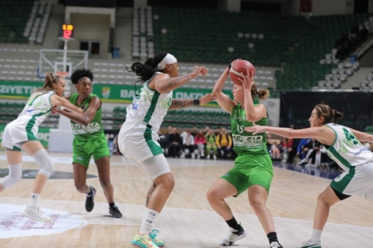 Uludağ Basketbol 72-89 ACS Sepsi-SIC