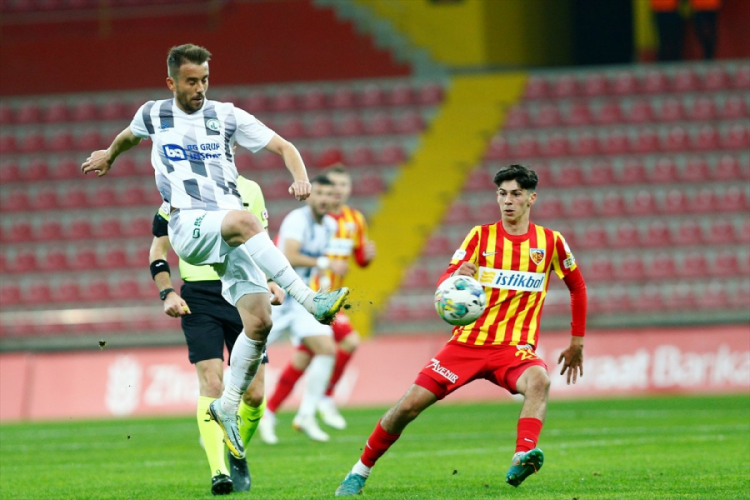 Kayserispor kupada 5'inci tura y&uuml;kseldi