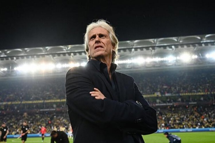 Jorge Jesus'tan UEFA'ya &ouml;zel a&ccedil;ıklamalar!