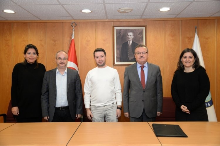 BU&Uuml; akademik ve bilimsel donanımı toplumun her kademesiyle paylaşmaya devam ediyor