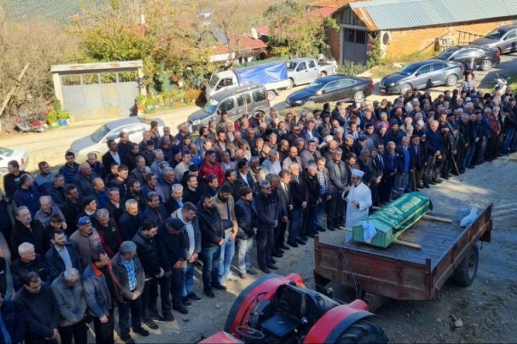 Bursalı muhtar, ağabeyi gibi g&ouml;revi başındayken vefat etti