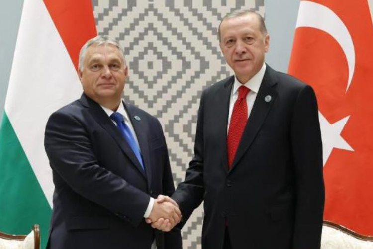 Macaristan Başbakanı Orban, Cumhurbaşkanı Erdoğan'a teşekk&uuml;r etti