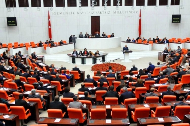 &Ccedil;alışma ve Sosyal G&uuml;venlik Bakanlığının b&uuml;t&ccedil;e g&ouml;r&uuml;şmelerinde EYT konusu g&uuml;ndemde