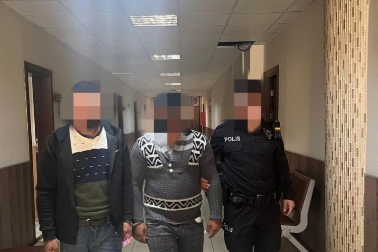Kocaeli'nde &ccedil;eşitli su&ccedil;lardan aranan 3 şahıs yakalandı