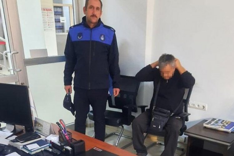 Dilencilik yaparken yakalandı! Daireleri olduğu &ouml;ğrenildi