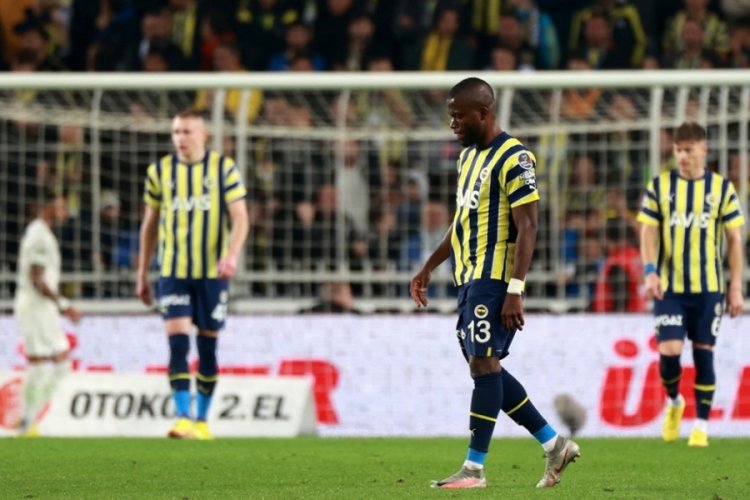 Eski Bursasporlu, Fenerbah&ccedil;e'yi yıktı!