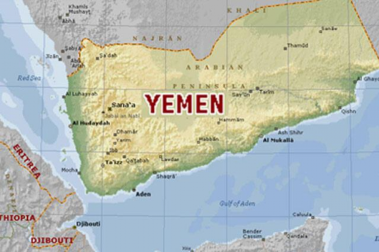 Yemen'de sığınmacı kampında yangın &ccedil;ıktı! Yangından 100 aile etkilendi
