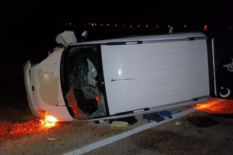 Adıyaman'da otomobil ile minib&uuml;s &ccedil;arpıştı: 7 kişi yaralandı