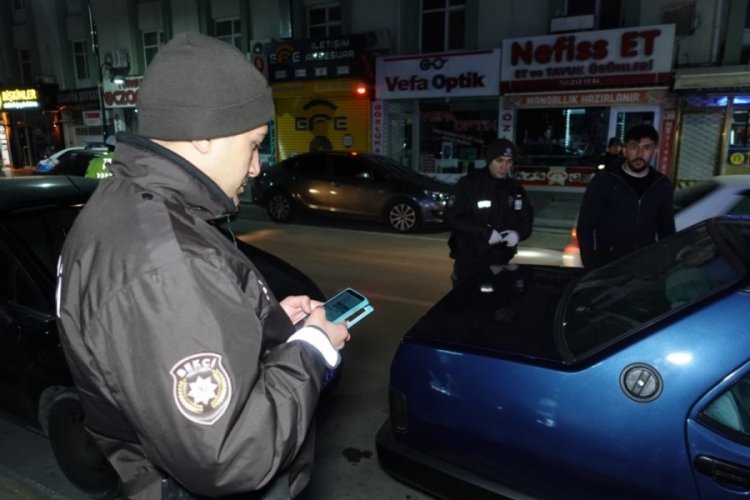 Aksaray'da polisten huzur ve g&uuml;ven uygulaması