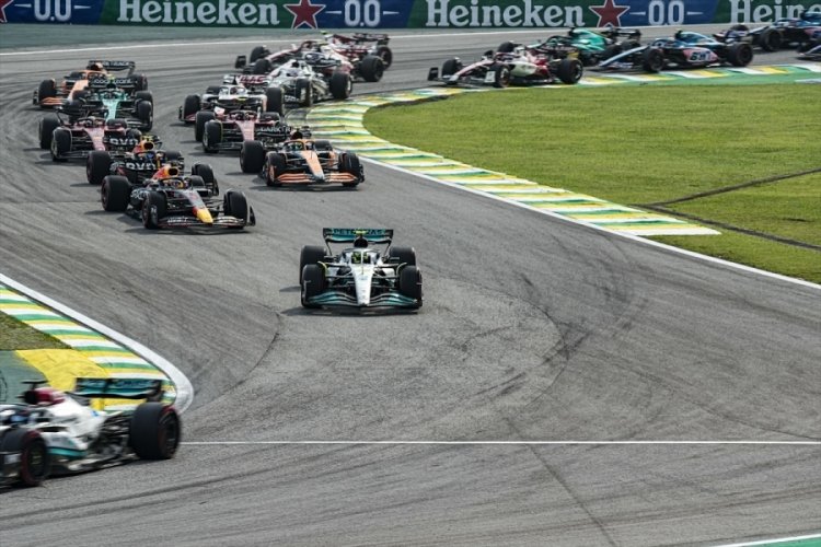 F1 Brezilya Grand Prix'sini George Russell kazandı