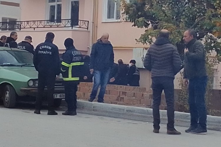&Ccedil;orum'da dini nikahlı eşini rehin alan adam 18 saat sonra ikna edildi