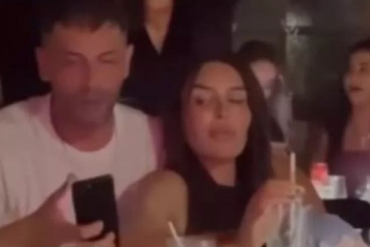 Selin Ciğerci g&ouml;z&uuml;n&uuml; sevgilisinin telefonundan alamadı