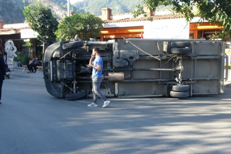 Muğla Fethiye'de zincirleme kaza meydana geldi