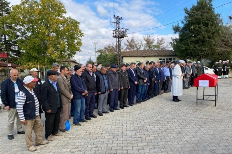 Edirne'de vefat eden Kore gazisi toprağa verildi