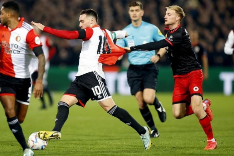 Orkun K&ouml;k&ccedil;&uuml;, Feyenoord tarihine ge&ccedil;ti