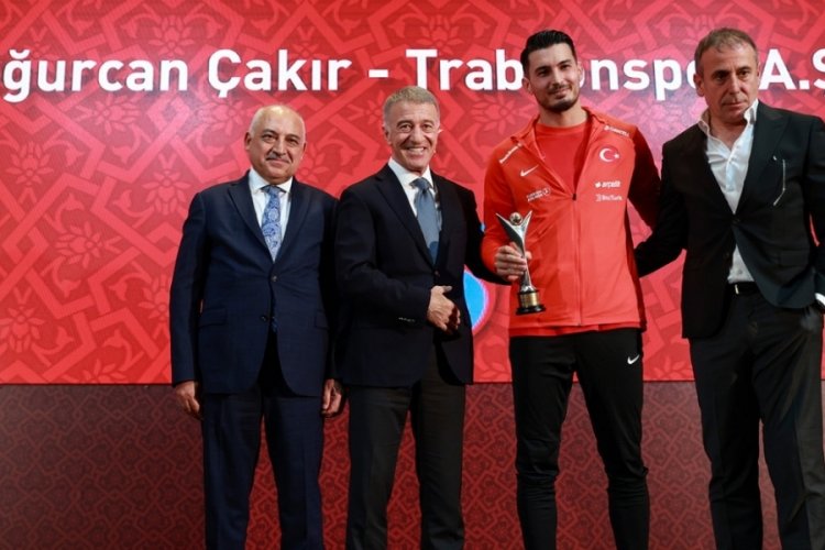 Fair-Play &ouml;d&uuml;l&uuml; Uğurcan &Ccedil;akır'ın