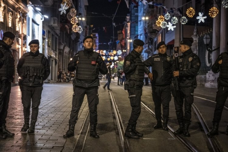 İstanbul'daki bombalı saldırıya ilişkin 2 ş&uuml;pheli daha yakalandı