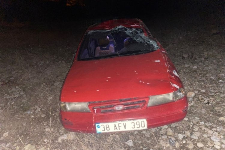 Kahramanmaraş'ta şarampole yuvarlanan otomobilin s&uuml;r&uuml;c&uuml;s&uuml; yaşamını yitirdi