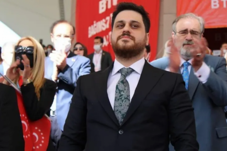 Altılı Masa'ya katılma talebi reddedilen Baş'tan 'Ronaldo'lu paylaşım