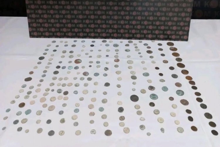 Niğde'de 231 adet sikke ele ge&ccedil;irildi