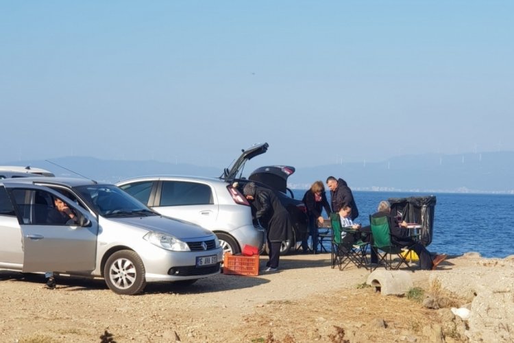 Bursa Mudanya'da halkın sosyal alanlarını gasp eden tesis kapatıldı