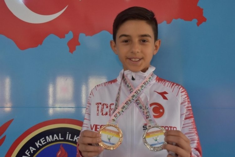 Aerobik Cimnastik Balkan Şampiyonası'nda 12 yaşındaki milli sporcudan &ccedil;ifte madalya