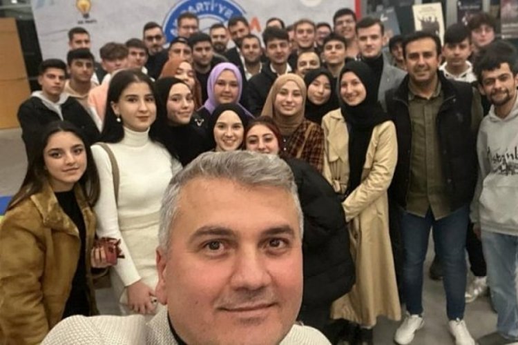 Milletvekili Canbey gen&ccedil;lerle bir araya geldi