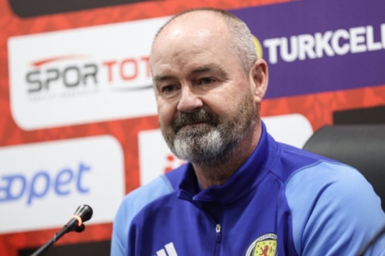 Steve Clarke: Burada olmamız tarihi bir olay