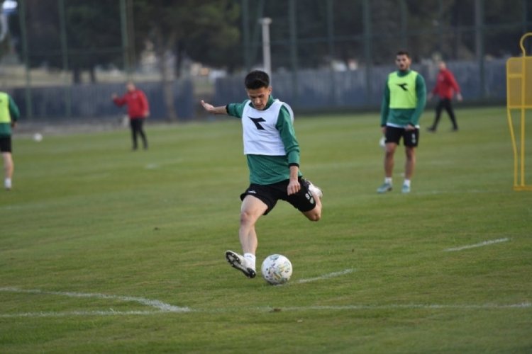 Bursaspor, Isparta 32 Spor ma&ccedil;ı hazırlıklarına başladı
