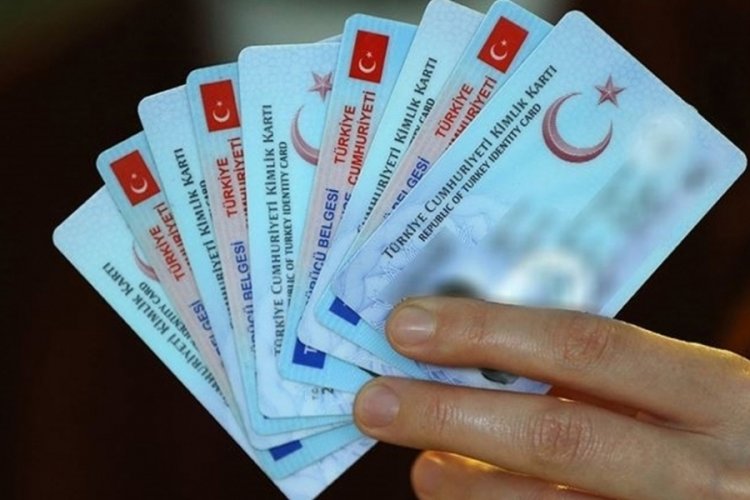 T&uuml;rkiye'den Bosna'ya kimlikle seyahat hakkında flaş a&ccedil;ıklama