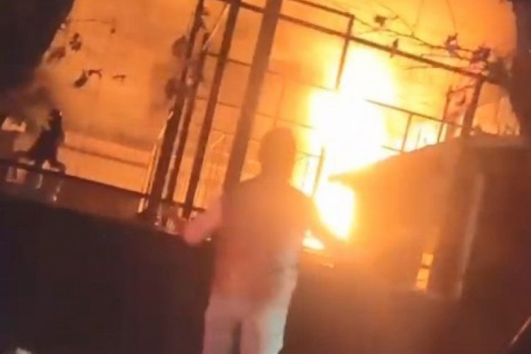 Bursa'da geri d&ouml;n&uuml;ş&uuml;m deposunda korkutan yangın