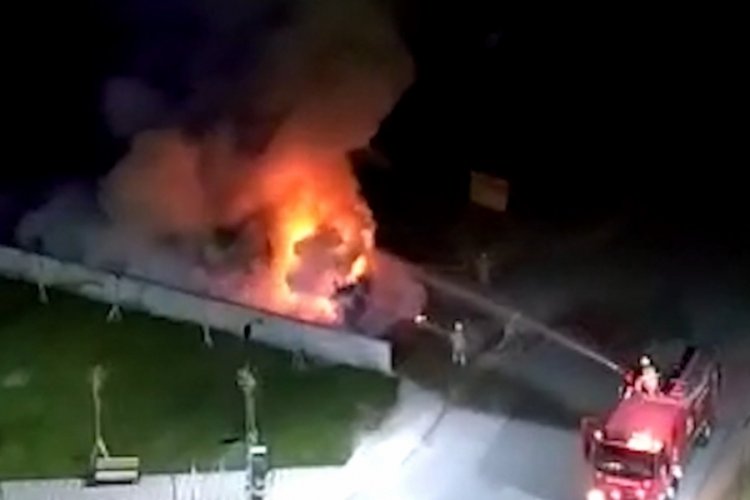 Kırıkkale'de park halindeki tanker alevlere teslim oldu