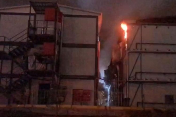 İstanbul'da bir şantiyede korkutan yangın