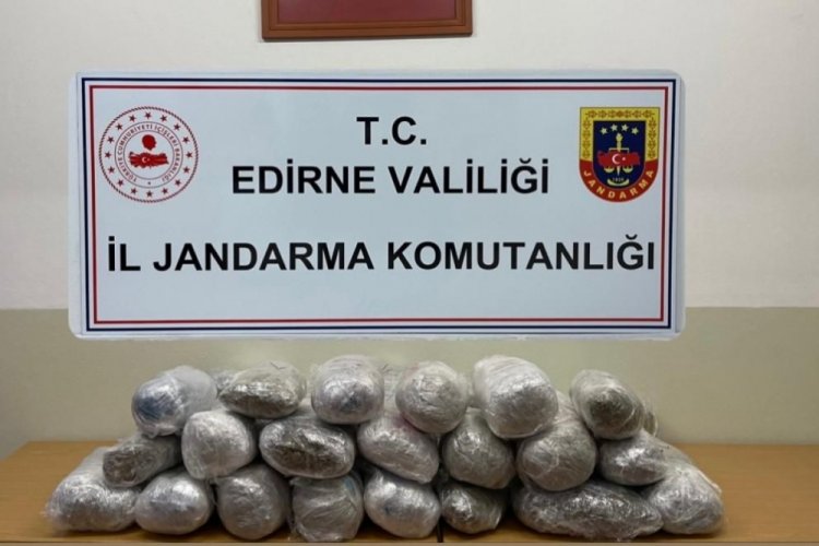 Edirne'de, yasa dışı yollarla &uuml;lkeye getirilen 55 kilo uyuşturucu ele ge&ccedil;irildi