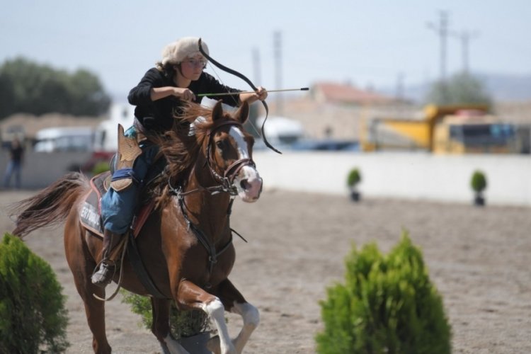 Kayseri'de T&uuml;rkiye Atlı Cirit Şampiyonası yapılacak