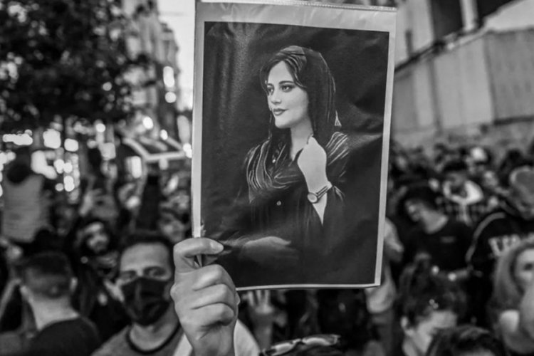Mahsa Amini protestolarında 3 kişiye daha idam cezası verildi