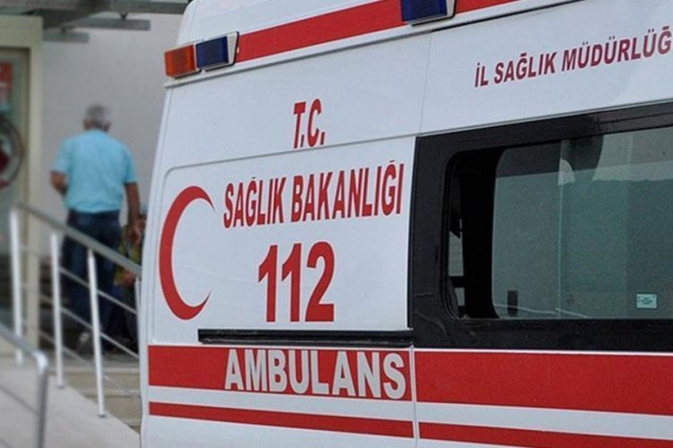 Kastamonu'da eşinin &ouml;ld&uuml;ğ&uuml;n&uuml; g&ouml;r&uuml;nce fenalaşan kadın, &ouml;ld&uuml;